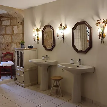 Cornemuse Maison Entiere De 100 M2 Avec Cuisine, Sejour Et Jardin Au Centre D'issigeac Holiday home Issigeac